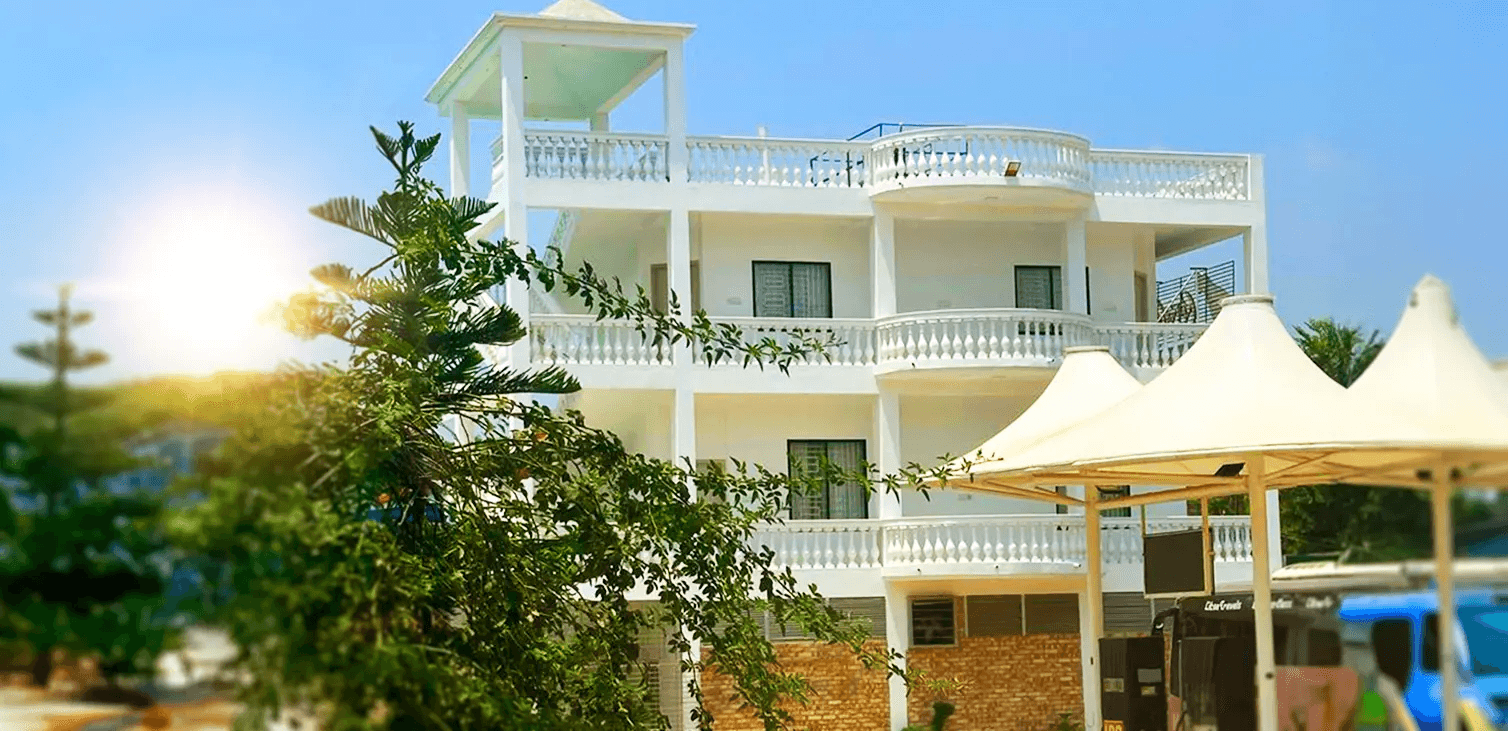 Express Highway Inn