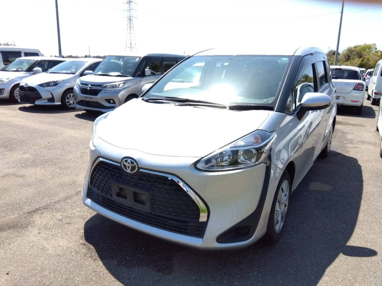Toyota Sienta Non-Hybrid X Octane (7-Seater)